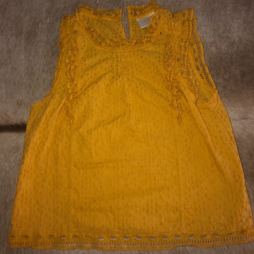 Mustard yellow top